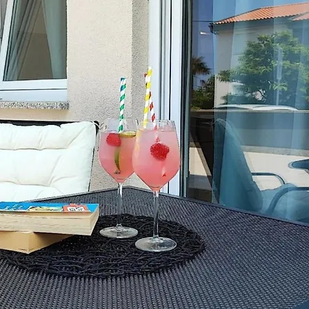 In Mit Schoener Terrasse Apartment *
